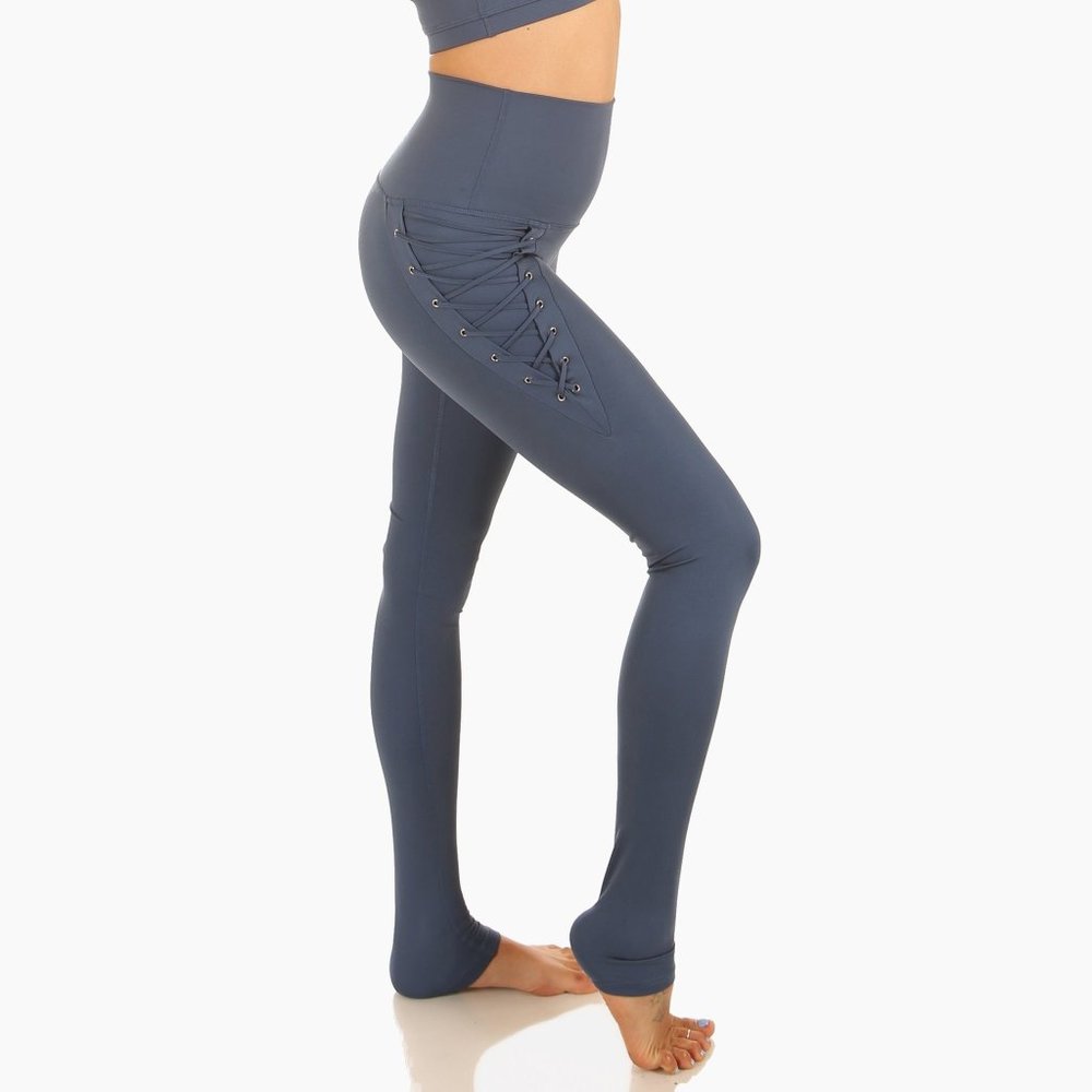 Mika Yoga Wear Victoria Legging